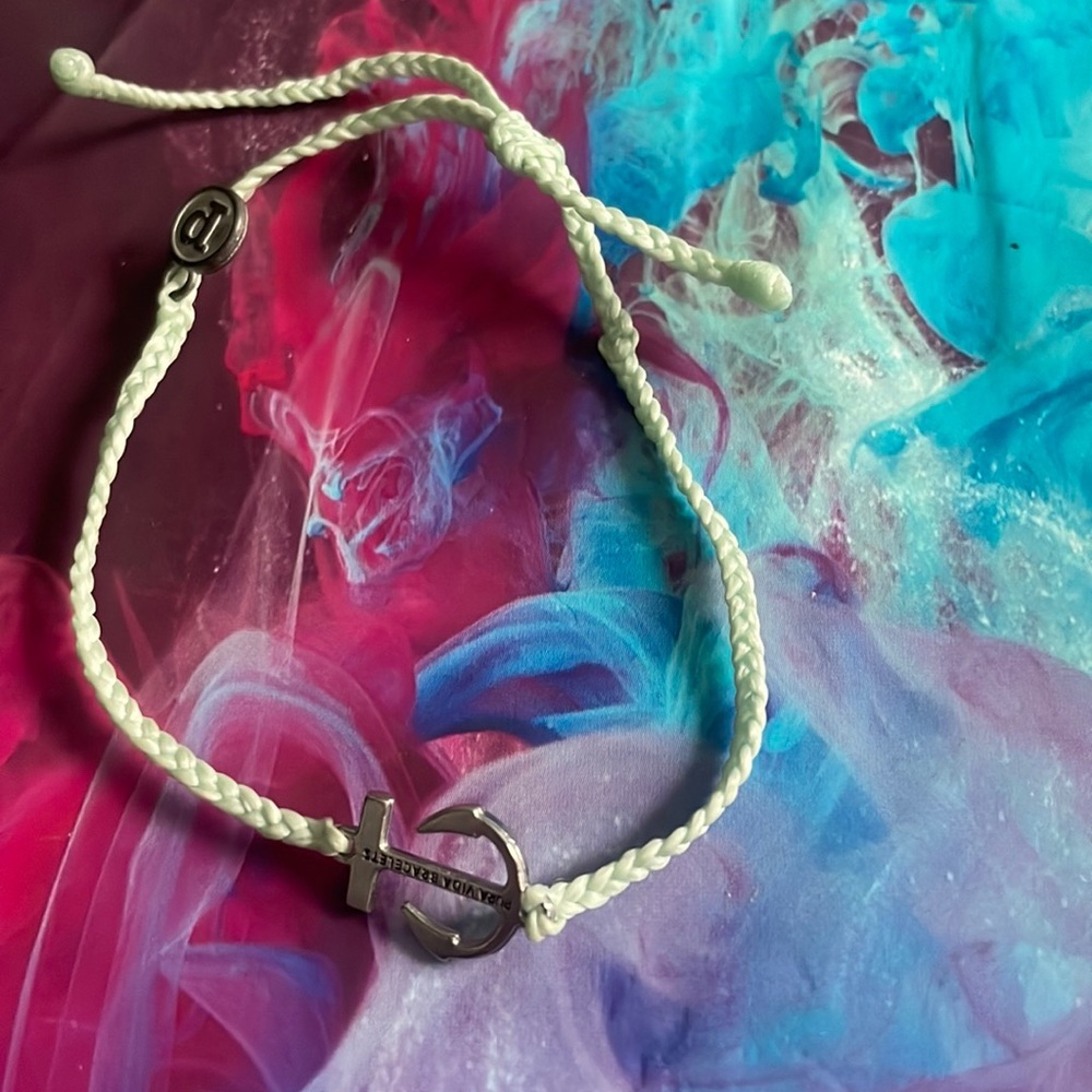 Pura vida anchor charm